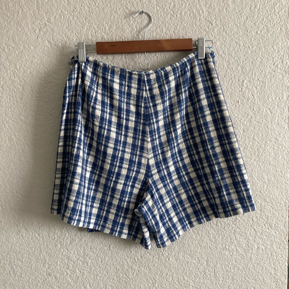 Skort - Picture 2 of 4